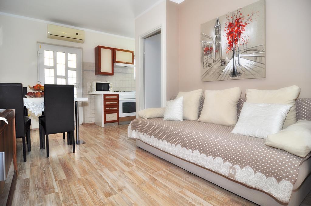 Villa Vanilla With Heated Pool Zára Kültér fotó